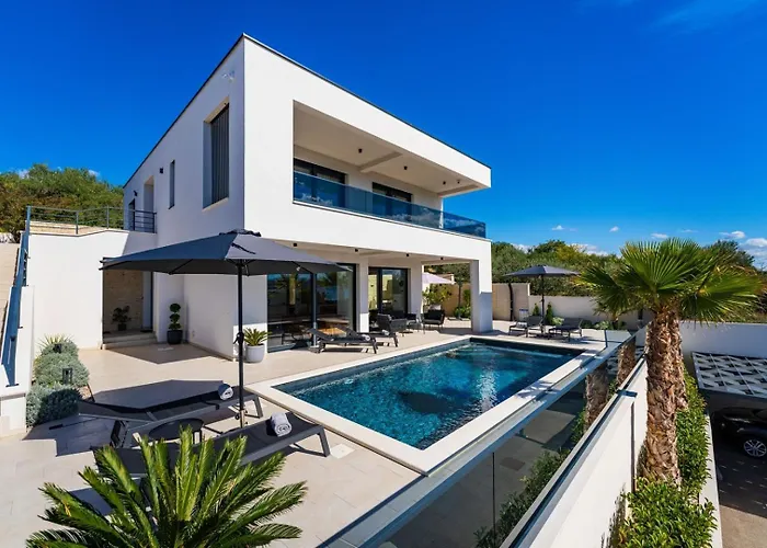 Luxury Spectrum Pool 32m2 Sauna Vila Posedarje